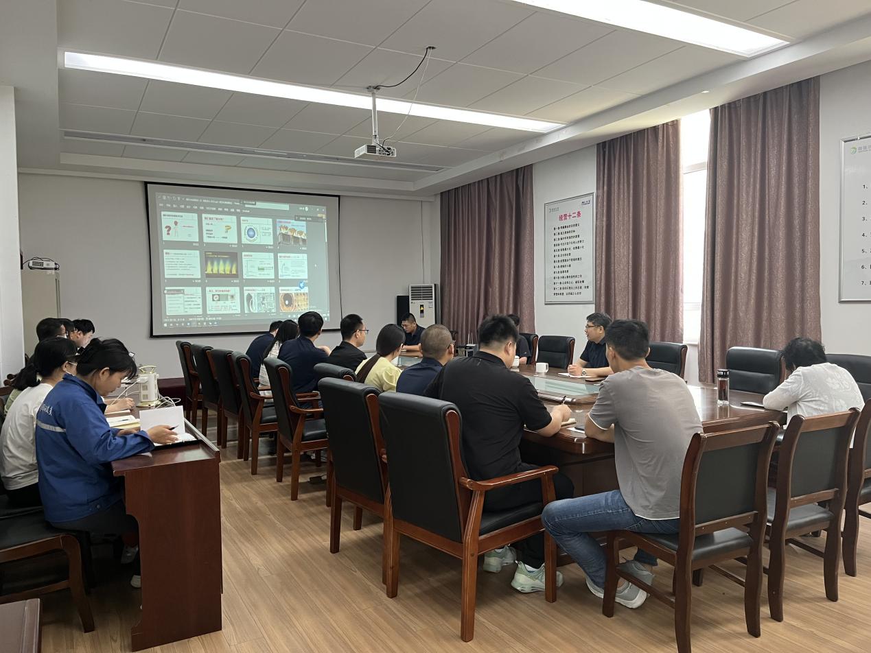 顧問(wèn)2.jpeg 顧問(wèn)2.jpeg